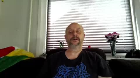Snapshot of hardmrlazy chatting on 06-17-26, 10:17 MrLazy online show from 06-17-26, 10:17