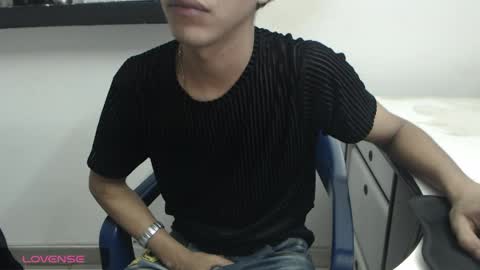 Snapshot of hardsexlove08 chatting on 05-19-26, 01:56 Andres Dean online show from 05-19-26, 01:56