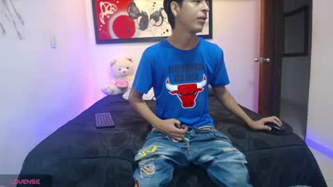 Snapshot of hardsexlove08 chatting on 06-17-26, 08:54 Andres Dean online show from 06-17-26, 08:54