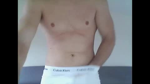 hardwanker75 online show from 12-21-25, 10:00