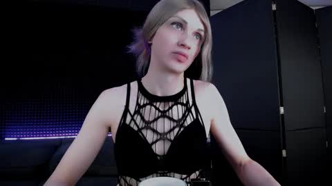 Miss Hardy online show from 11-15-25, 05:49