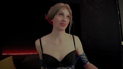 Miss Hardy online show from 01-09-26, 02:36