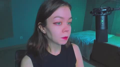 Snapshot of haribo_asmr chatting on 12-11-24, 10:03 Miss Hari online show from 12-11-24, 10:03