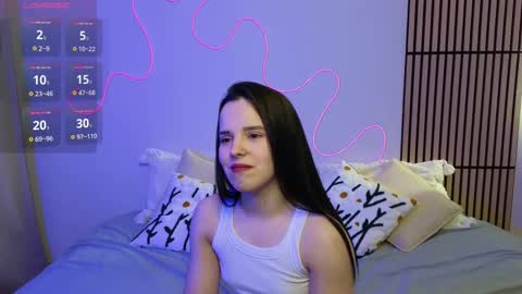 Snapshot of harleen_moore chatting on 02-01-25, 05:37 Harleen online show from 02-01-25, 05:37