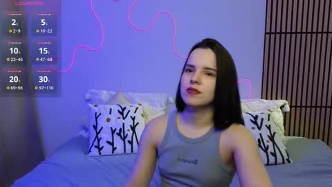 Snapshot of harleen_moore chatting on 02-02-25, 10:13 Harleen online show from 02-02-25, 10:13