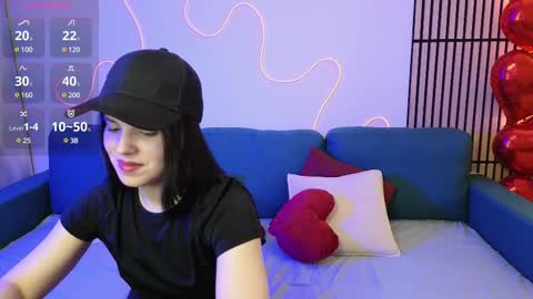 Snapshot of harleen_moore chatting on 02-16-25, 09:05 Harleen online show from 02-16-25, 09:05