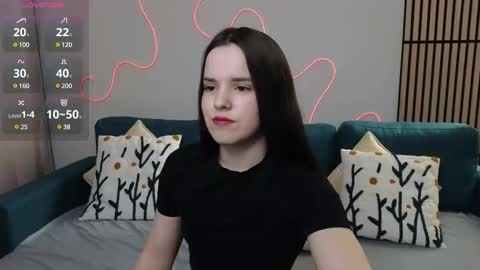 Snapshot of harleen_moore chatting on 02-23-25, 04:35 Harleen online show from 02-23-25, 04:35