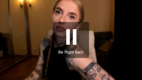 Julia online show from 06-16-26, 05:10