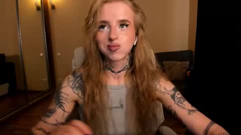 Julia online show from 07-13-26, 05:54