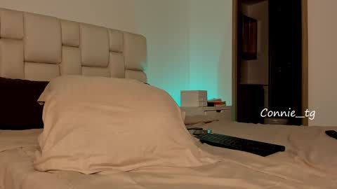 Snapshot of harley_sweett chatting on 01-22-25, 03:52 online show from 01-22-25, 03:52