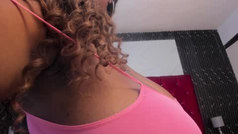 Snapshot of harleyevaans chatting on 01-08-25, 06:09 Harley Evaans online show from 01-08-25, 06:09