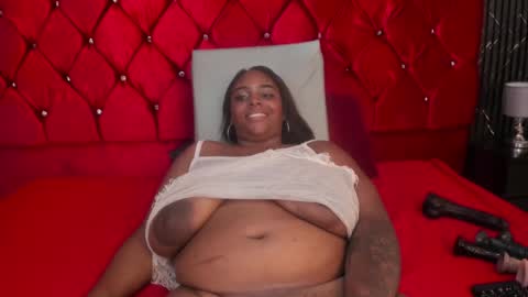 Snapshot of harleyevaans chatting on 01-22-25, 06:20 Harley Evaans online show from 01-22-25, 06:20