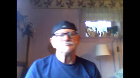 Snapshot of harleyrider69 chatting on 05-20-26, 01:06 Ride you good online show from 05-20-26, 01:06