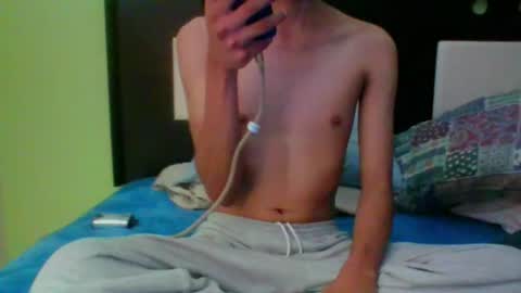 Snapshot of harmoniccesser chatting on 06-25-26, 03:17 harmoniccesser online show from 06-25-26, 03:17
