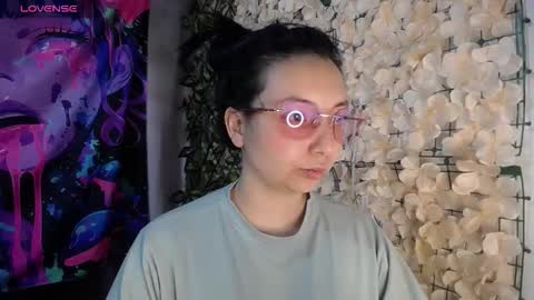 Harmonys World online show from 03-19-26, 04:55