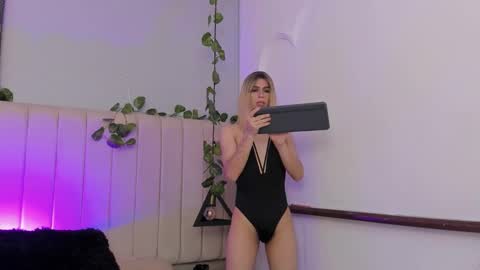 Harper  online show from 11-28-25, 08:17