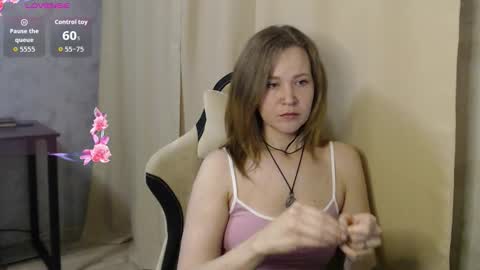 Snapshot of harpersweety chatting on 10-07-25, 08:50 Harper online show from 10-07-25, 08:50