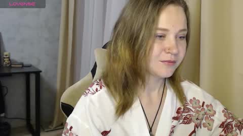 Snapshot of harpersweety chatting on 10-08-25, 07:11 Harper online show from 10-08-25, 07:11