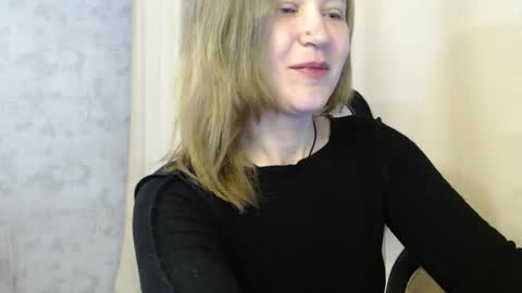 Snapshot of harpersweety chatting on 10-25-25, 11:10 Harper online show from 10-25-25, 11:10
