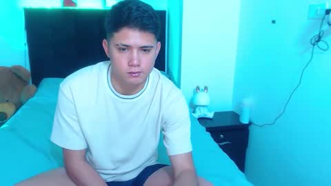 DANNY online show from 11-22-25, 02:43