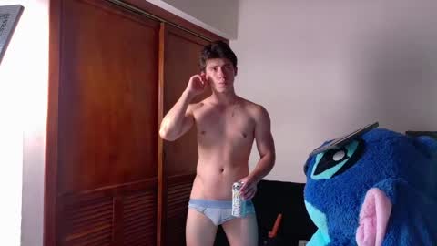 Sebastian online show from 04-12-26, 08:36