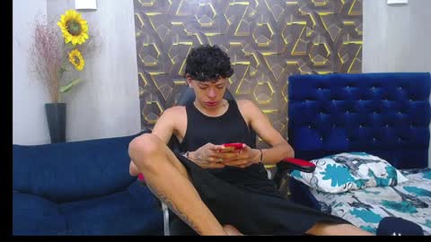 Snapshot of harry_jhonsonn chatting on 03-31-26, 09:04 Harry online show from 03-31-26, 09:04