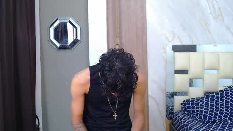 Snapshot of harry_jhonsonn chatting on 04-13-26, 10:48 Harry online show from 04-13-26, 10:48