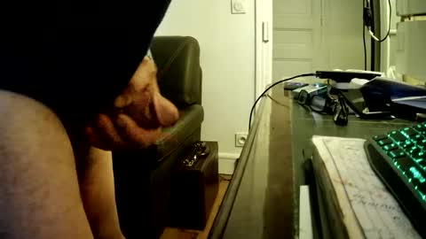 Snapshot of harryallnightes chatting on 09-27-25, 02:27 harryallnightes online show from 09-27-25, 02:27