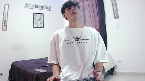 harry thomson online show from 11-17-25, 06:46