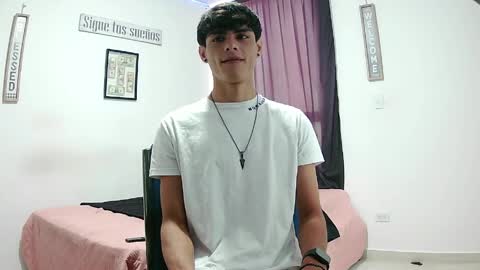 Snapshot of harrythomson1 chatting on 05-04-26, 03:41 harry thomson online show from 05-04-26, 03:41