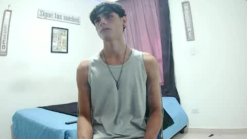 Snapshot of harrythomson1 chatting on 05-15-26, 05:20 harry thomson online show from 05-15-26, 05:20