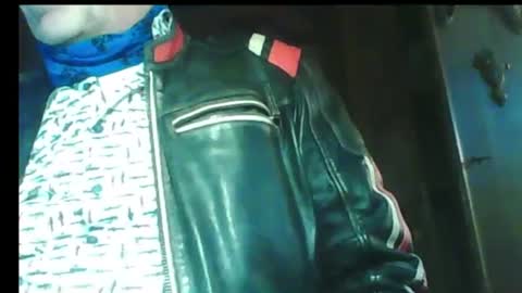 Snapshot of hartwichser1 chatting on 04-28-26, 12:21 hot n nasty online show from 04-28-26, 12:21