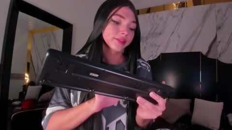 Haruka online show from 03-06-25, 06:08