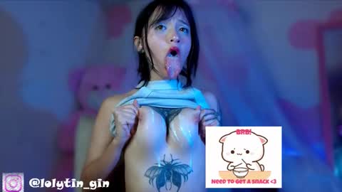 Im Emily and I could be the love of your life    online show from 11-26-25, 12:55