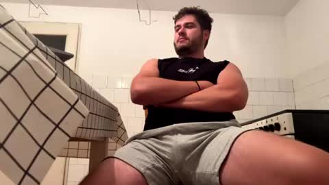 Snapshot of hasabigonev14 chatting on 07-29-26, 08:51 THEBIGONEV14 online show from 07-29-26, 08:51