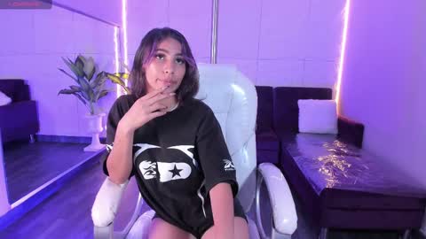 HasleyCarter online show from 10-17-25, 04:37