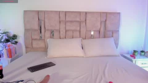 Snapshot of hasret_sesim chatting on 04-24-26, 04:04 hasret_sesim online show from 04-24-26, 04:04