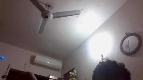 hastra hot online show from 10-30-25, 08:42