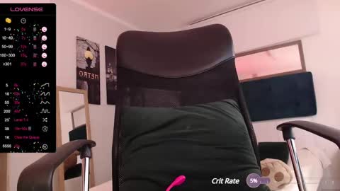 Nicole online show from 12-18-24, 07:04