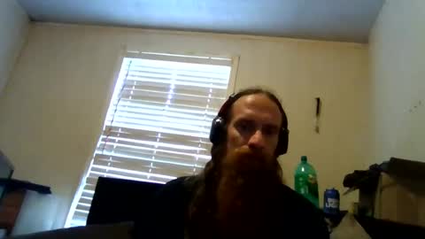 Snapshot of hatefullgod chatting on 06-23-26, 01:31 hatefullgod online show from 06-23-26, 01:31