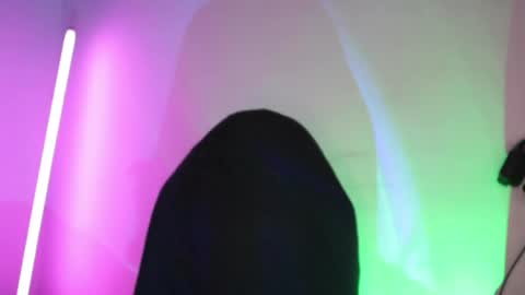 Snapshot of hatsumotokyoto chatting on 05-20-26, 12:17 More content 2 online show from 05-20-26, 12:17