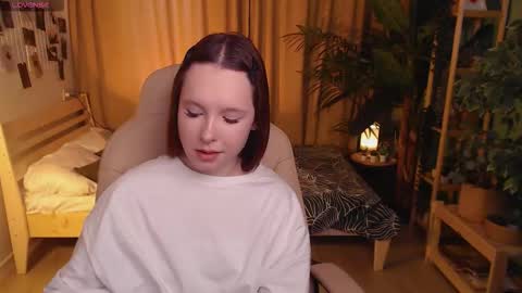 Mia online show from 02-21-26, 08:04