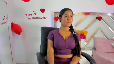 Snapshot of hayamikioto chatting on 02-18-25, 12:39 Hayami online show from 02-18-25, 12:39