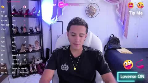 Hayen Boy online show from 11-25-25, 07:25