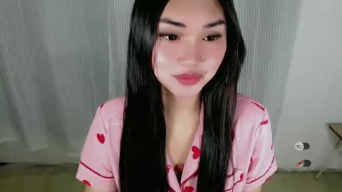 haylee online show from 06-11-26, 05:16