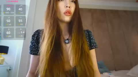 Snapshot of hayneiko_01 chatting on 07-08-26, 01:32 Maneki-Neko online show from 07-08-26, 01:32