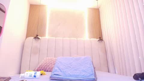 Snapshot of hazel_kataleya chatting on 05-06-26, 07:19 kataleya online show from 05-06-26, 07:19