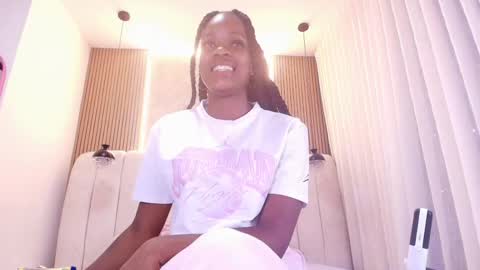 Snapshot of hazel_kataleya chatting on 05-16-26, 07:12 kataleya online show from 05-16-26, 07:12