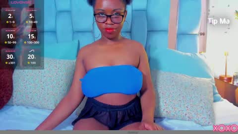 hazel_lanee online show from 05-10-26, 09:53