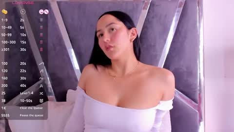  Hazel  online show from 12-11-24, 03:47